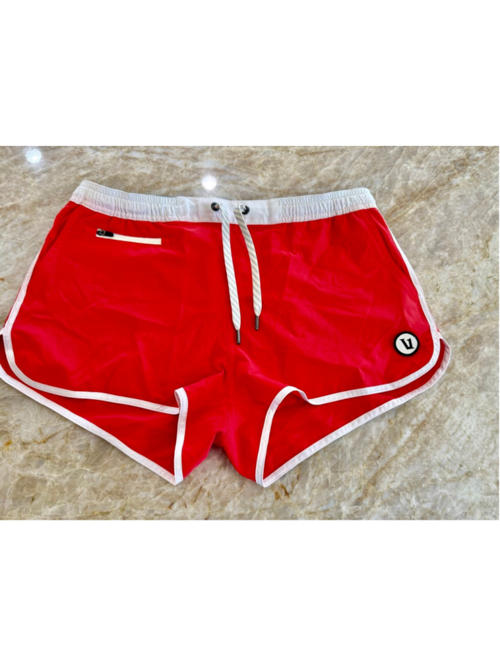 Vuori Athletic Shorts M Red coral White trim the rise the shine EUC